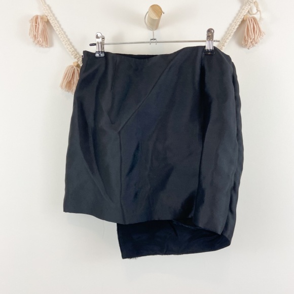 Just Drew Black Calf Hair Lace Around Mini Skirt - Picture 2 of 4